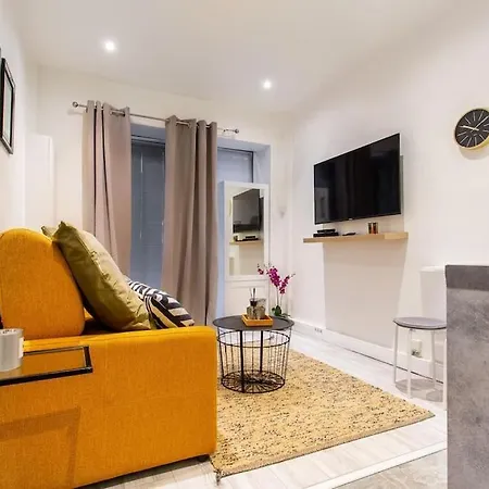 Apartment Condamine/batignolles : Cosy Studio *